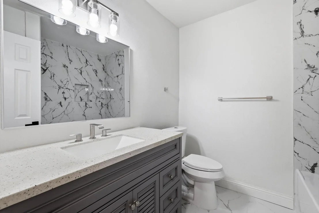 Photo of 2211 Sierra Drive