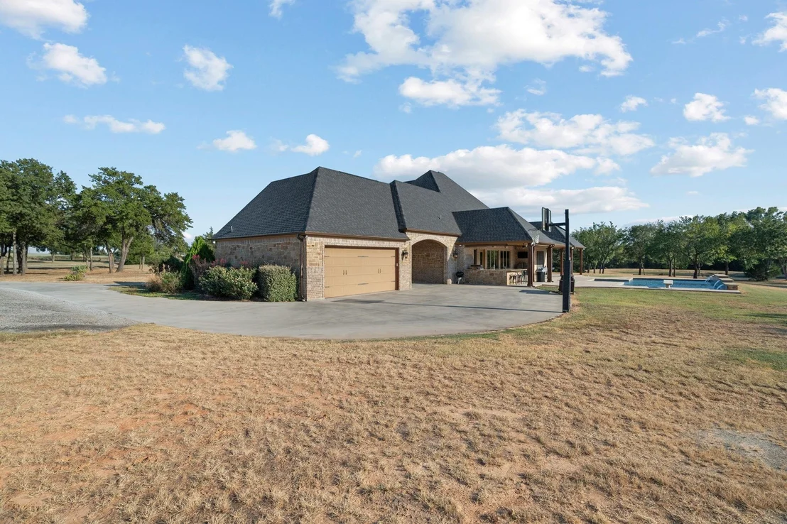 Photo of 830 County Road 4797