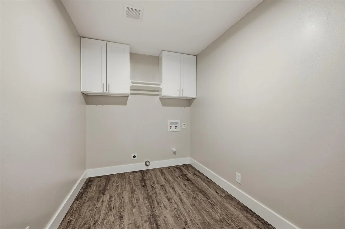 Photo of 566 Mccraw Lane