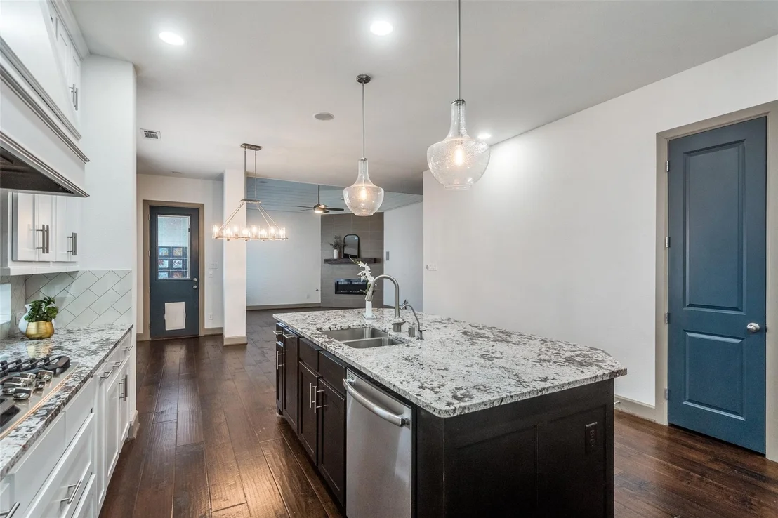Photo of 7400 Wescott Lane