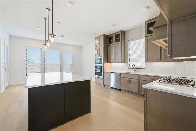 Photo of 16401 Flatlands Way