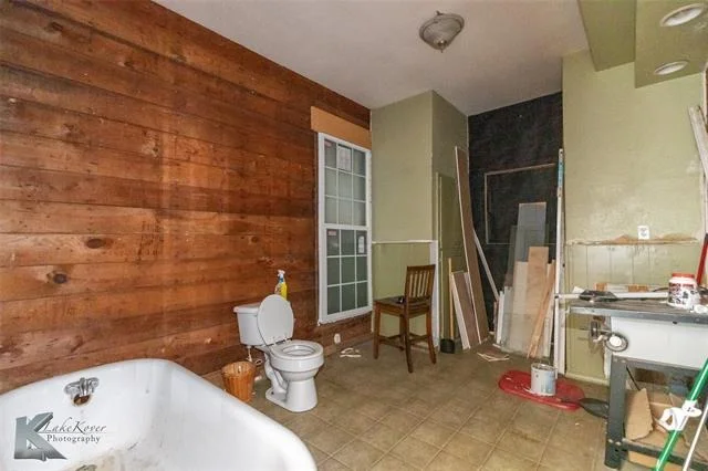 Photo of 141 W 3rd Street