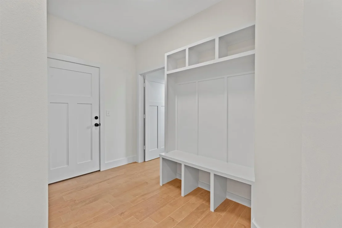 Photo of 16417 Clearview Drive
