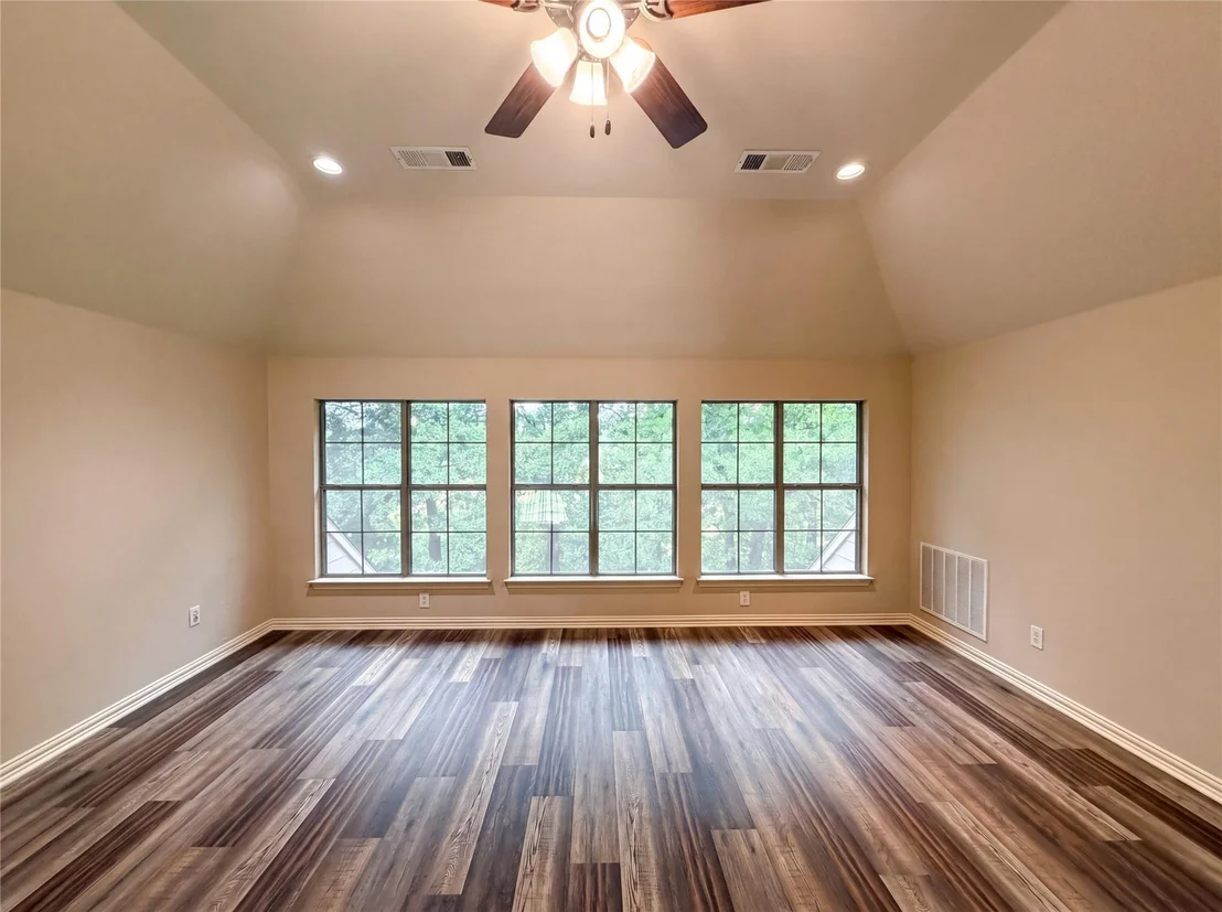 Photo of 928 Homestead Drive