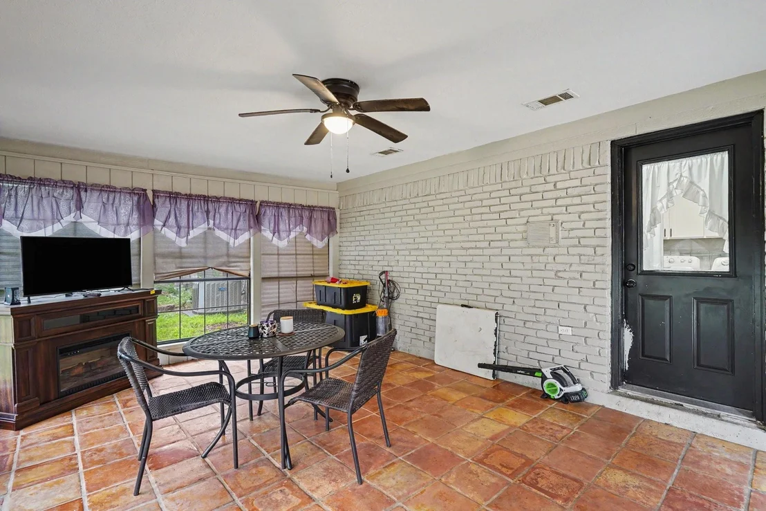 Photo of 1908 Thousand Oaks Drive