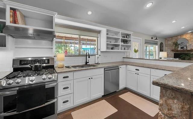 Photo of 655 Buster Chatham Road
