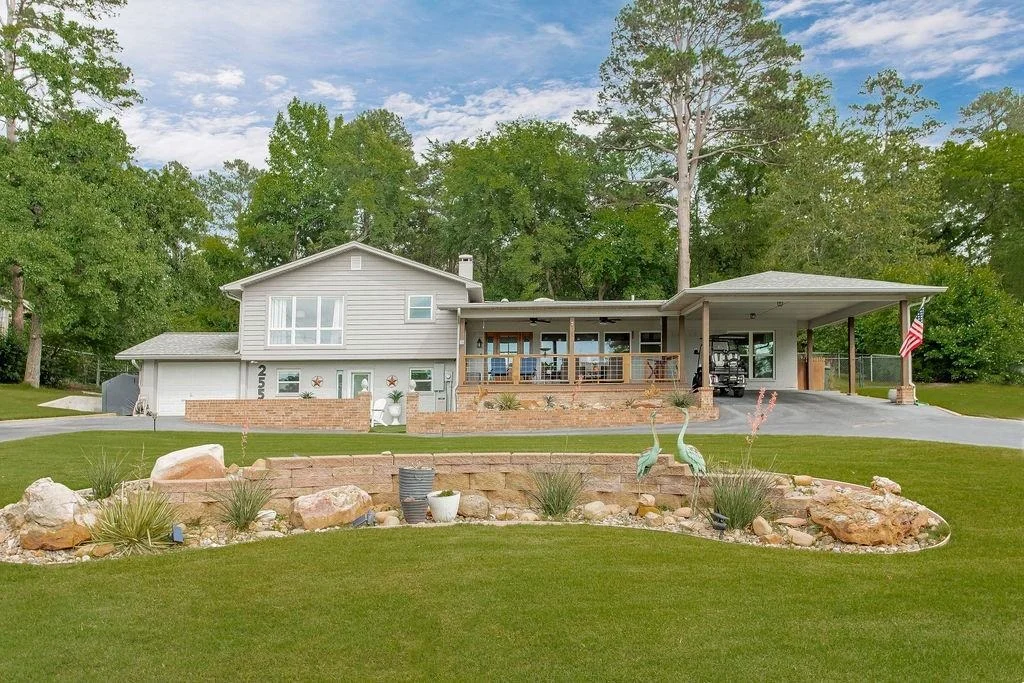 Photo of 255 Hideaway  Lane Central