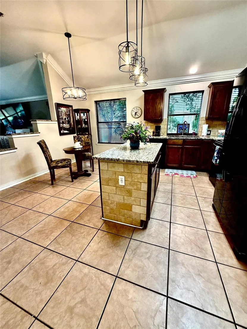 Photo of 2212 Loon Lake Road