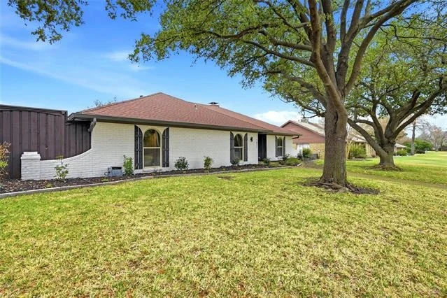 Photo of 3832 Leathertop Drive