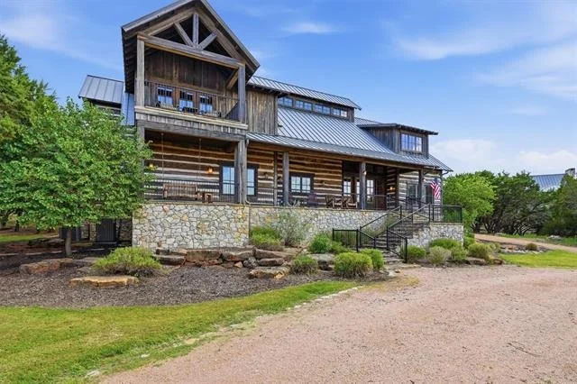 Photo of 1046 Grandview Drive