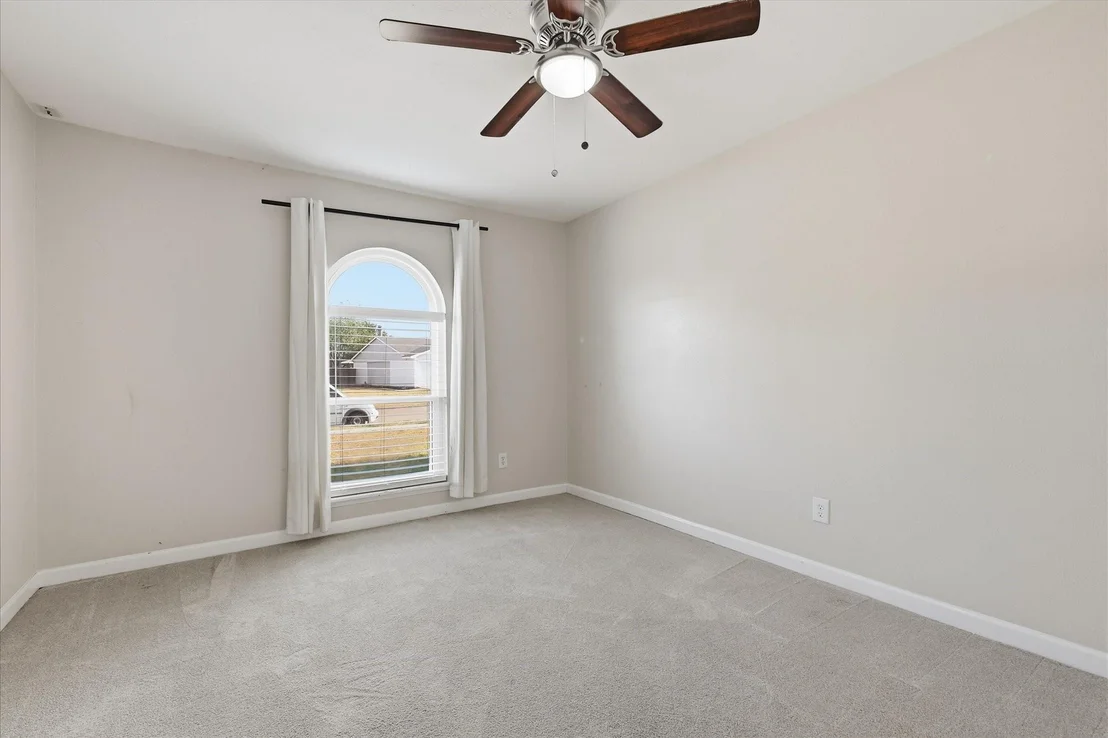 Photo of 5561 Rutledge Drive