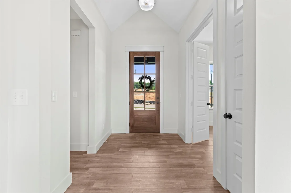 Photo of 16421 Clearview Drive