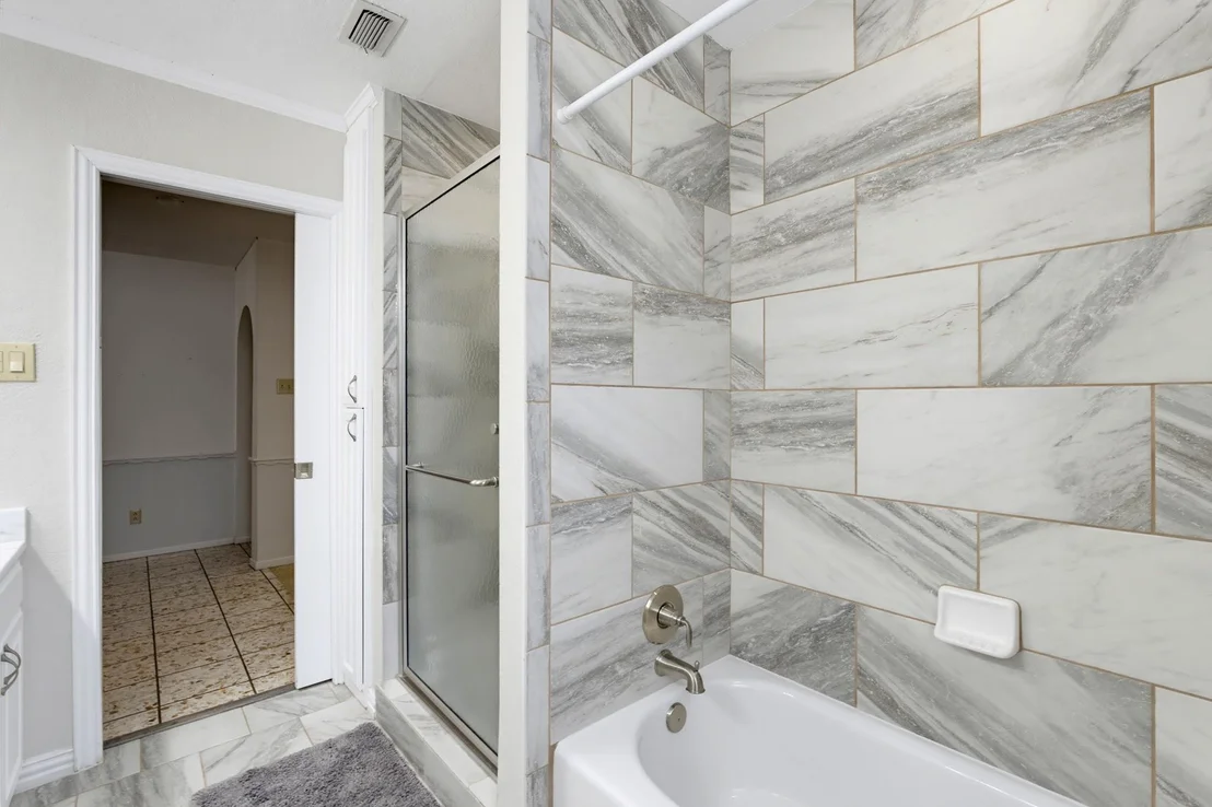 Photo of 709 Gary Ln