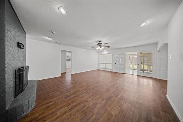 Photo of 203 Oak Forest Trail