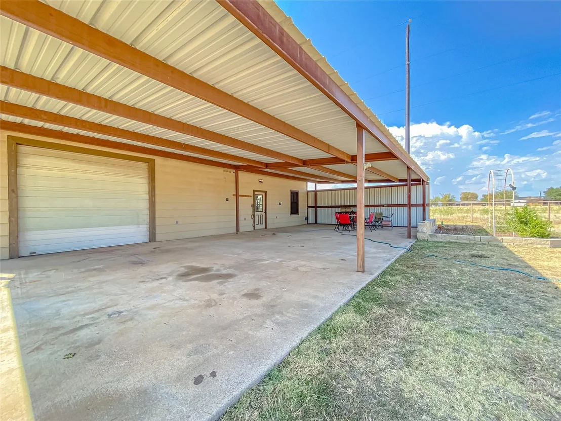 Photo of 520 Greenfield Road