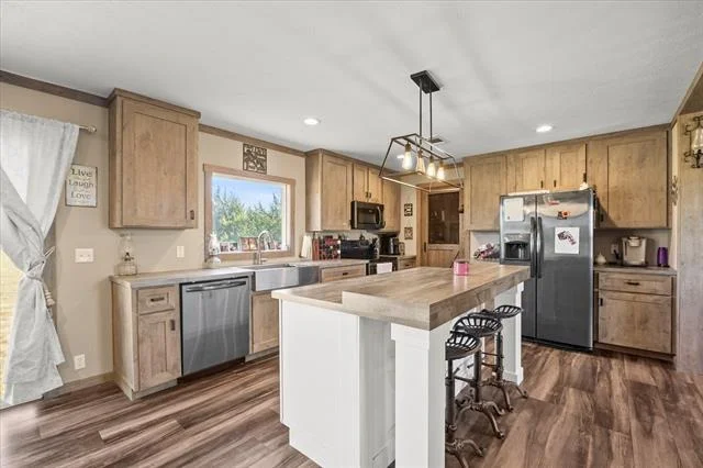 Photo of 815 County Road 655