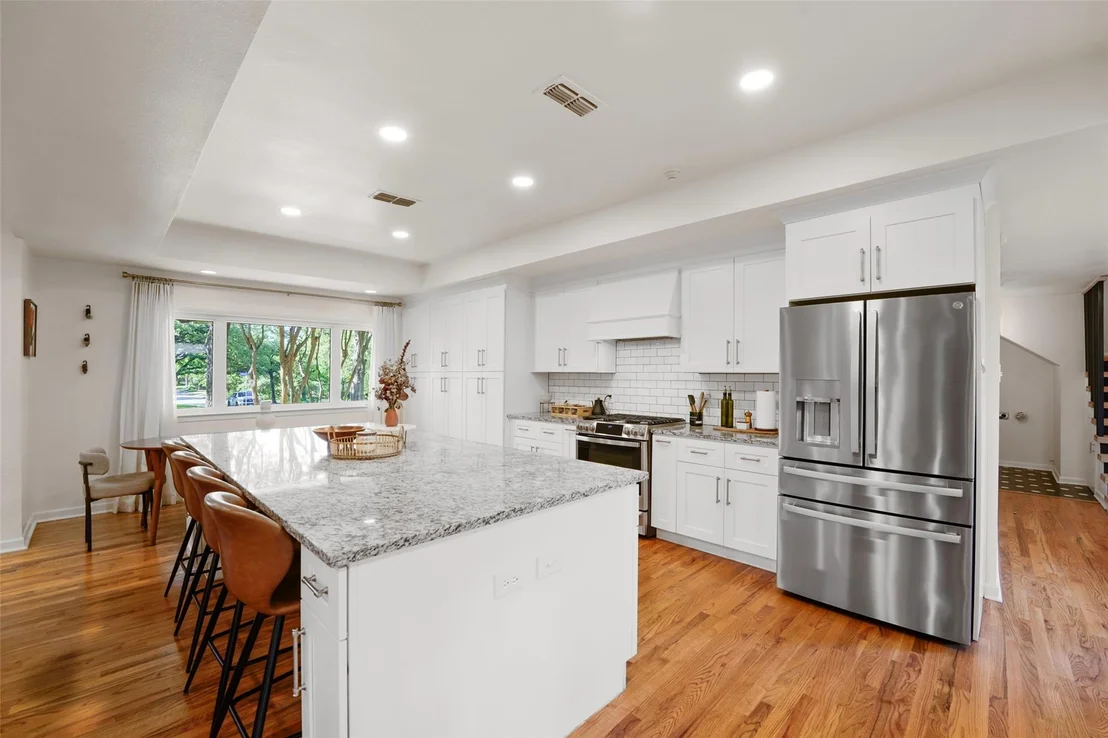 Photo of 1417 Sylvan Drive