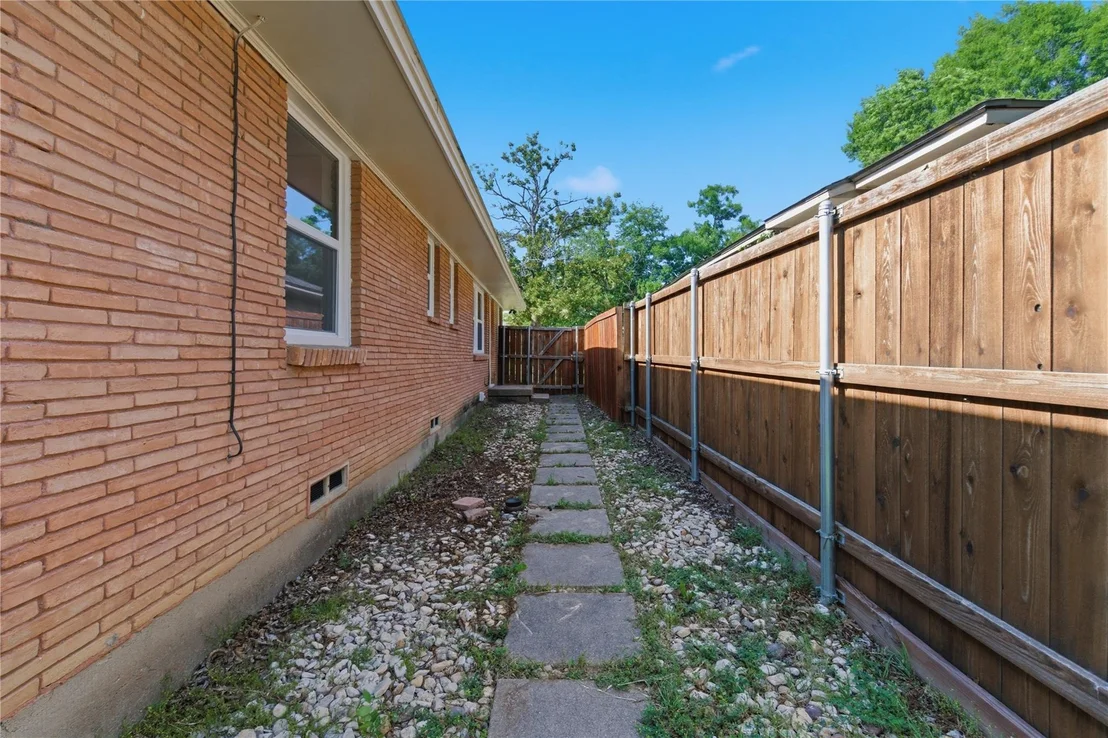 Photo of 430 Terrace Drive