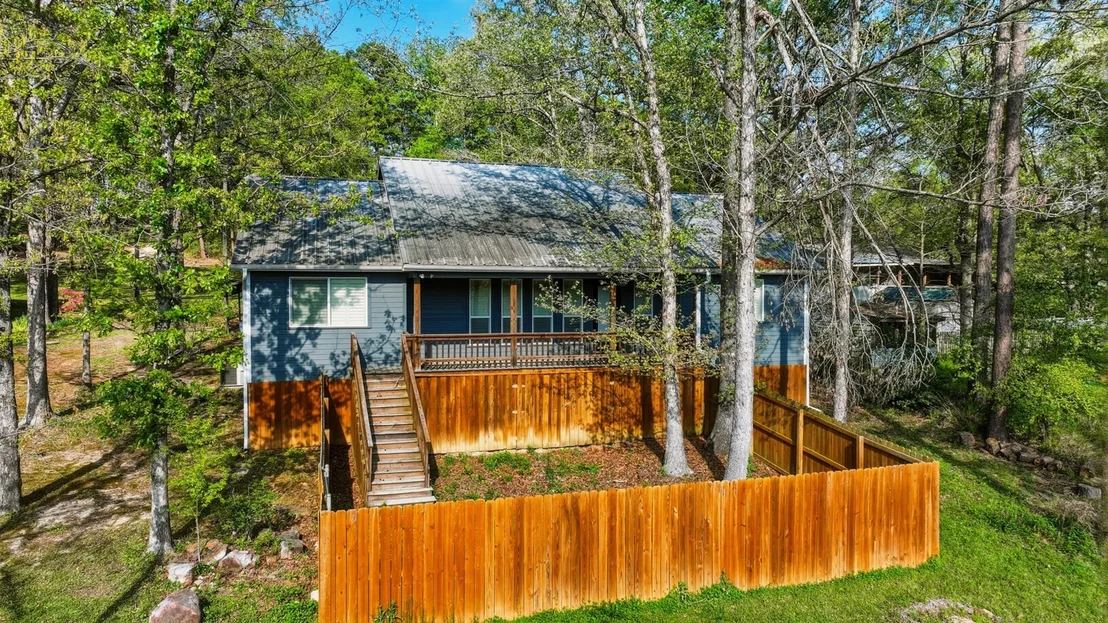 Photo of 353 Deer Creek Road