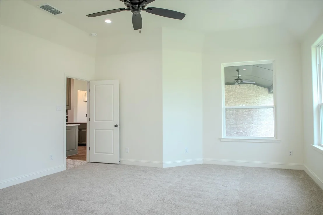 Photo of 204 Sweetgrass Drive
