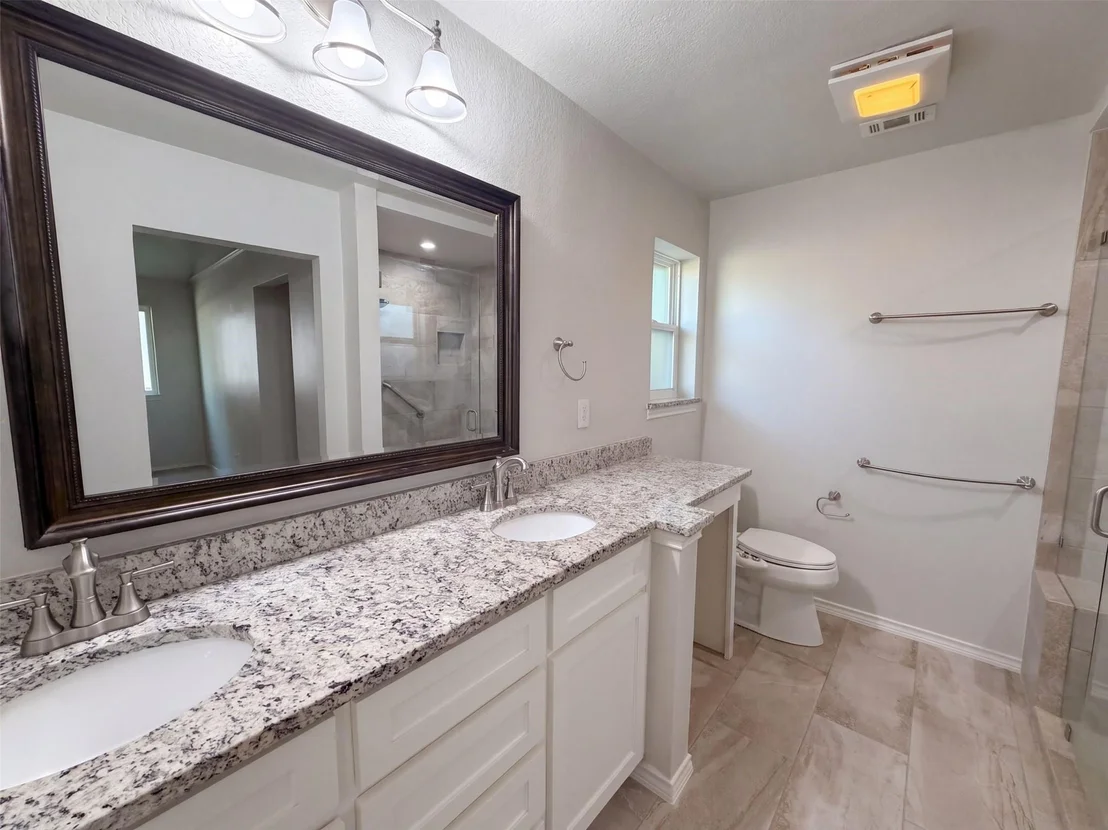 Photo of 1208 Hillcrest Drive
