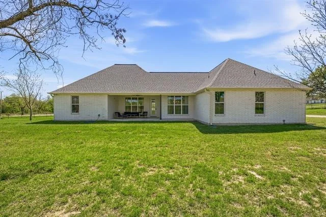 Photo of 445 Rodeo Way