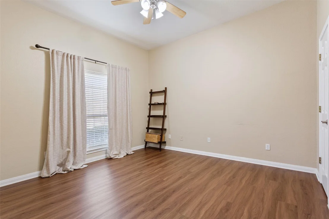 Photo of 319 Winding Creek Lane
