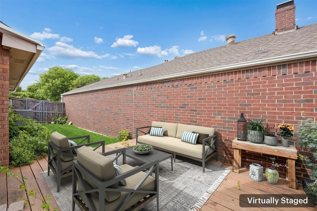 Photo of 716 Ashbrook Drive