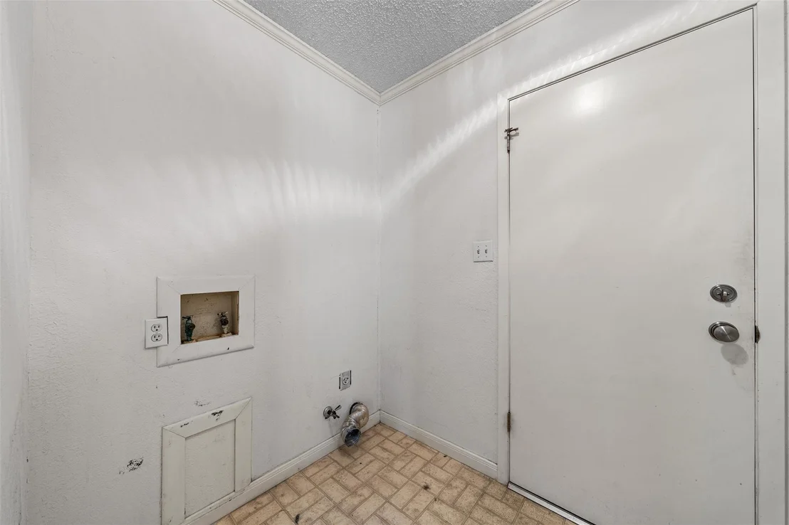 Photo of 400 N Walnut Street