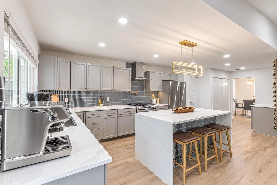 Photo of 8501 Van Pelt Drive