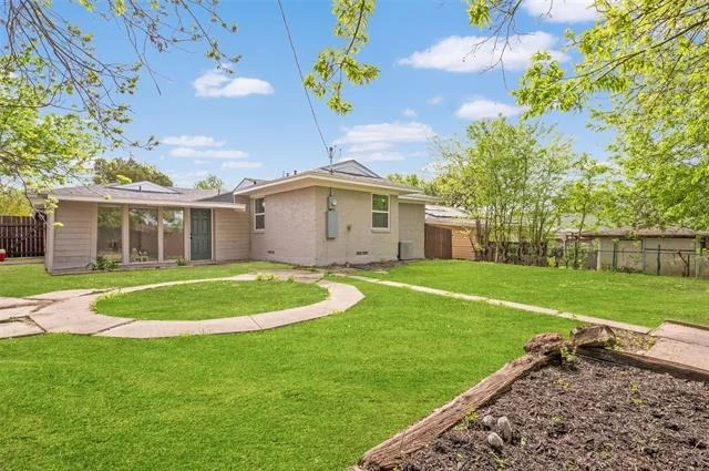 Photo of 10115 Goodyear Drive