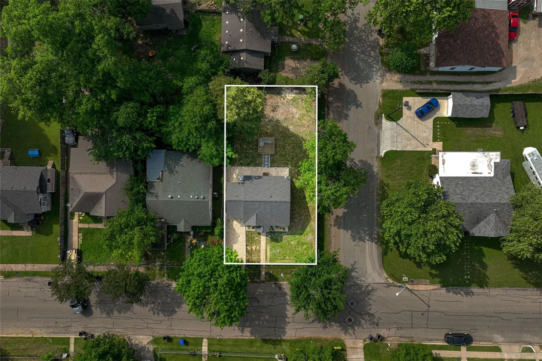 Photo of 2732 Mckenzie Avenue