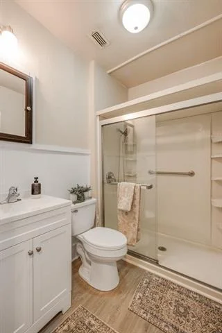 Photo of 925 Palm Street