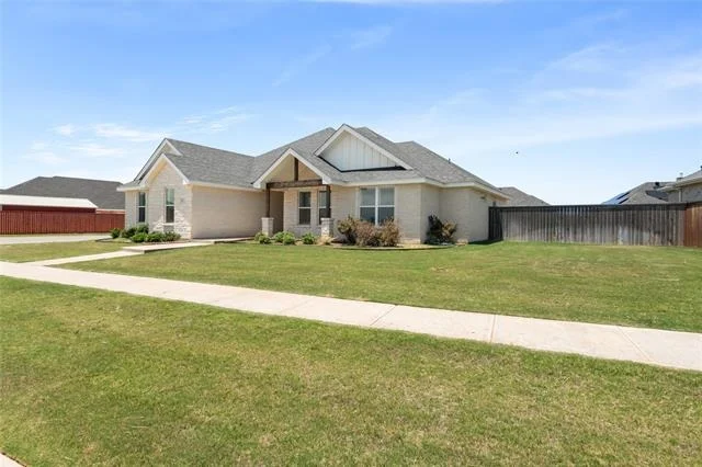 Photo of 202 Blackhawk Drive