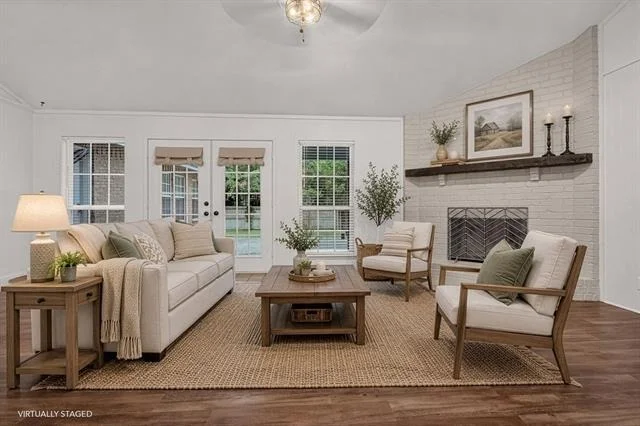 Photo of 105 Grass Knoll Drive