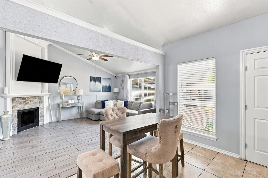 Photo of 420 Vincent Street