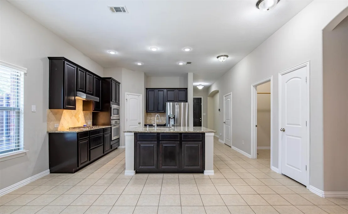 Photo of 3904 Deer Lake Drive