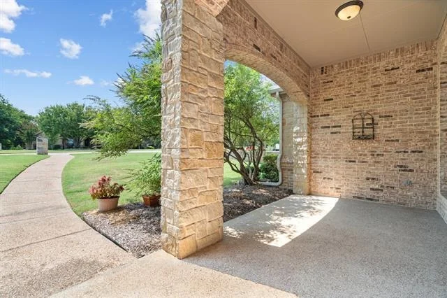 Photo of 232 Copperwood Drive