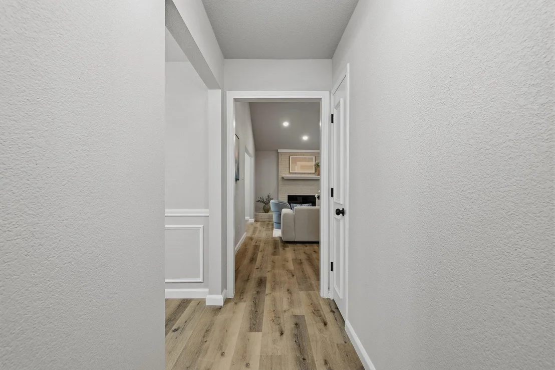 Photo of 924 Edgefield Trail