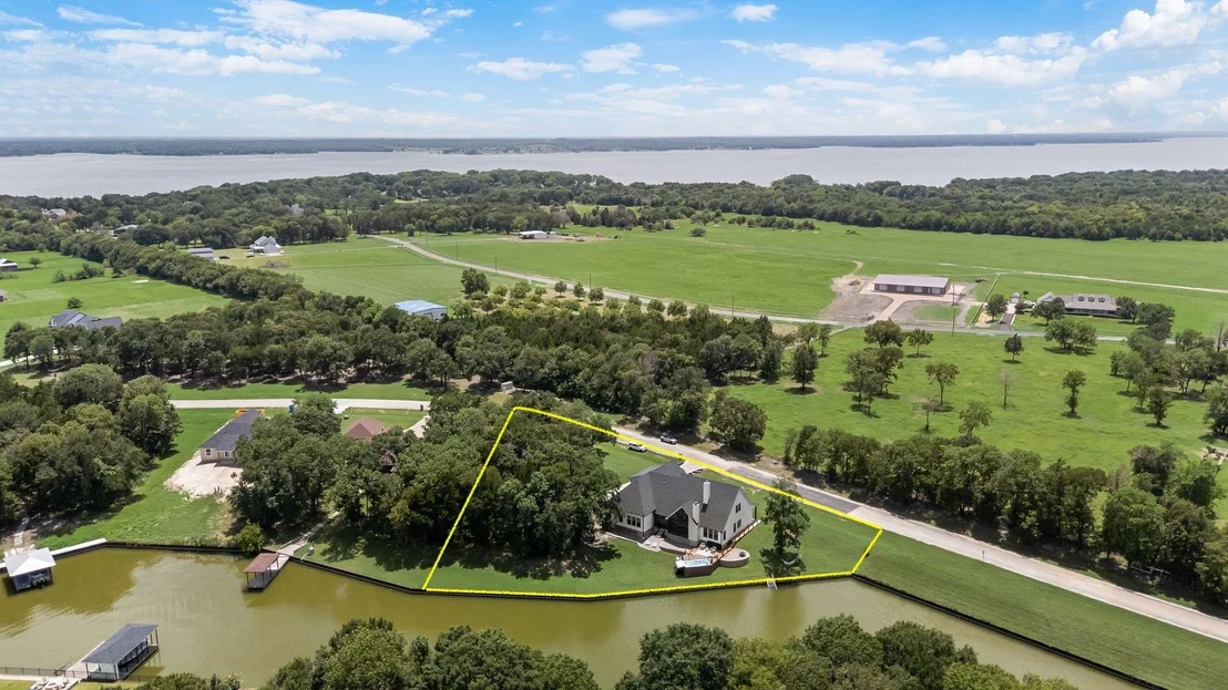 Photo of 715 Hatteras Drive