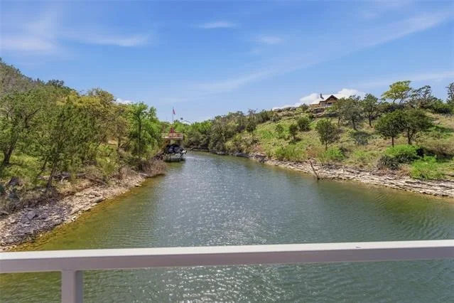 Photo of 5033 Hells Gate Loop