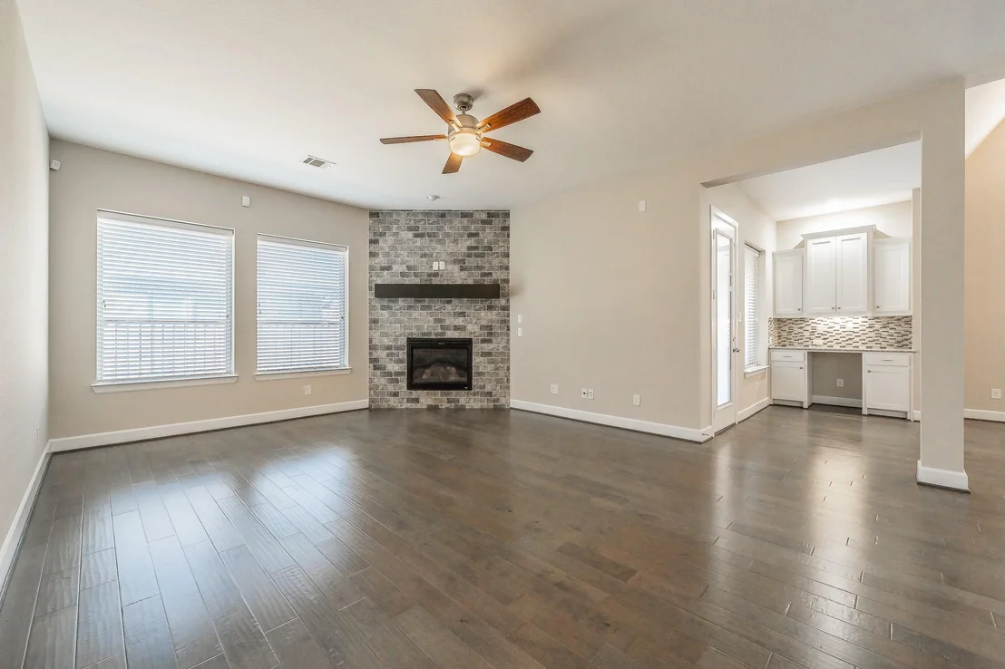 Photo of 1102 Rendon Place