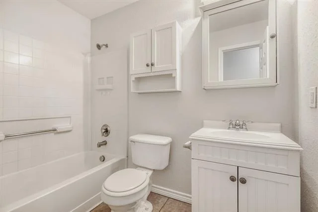Photo of 308 Butternut Drive