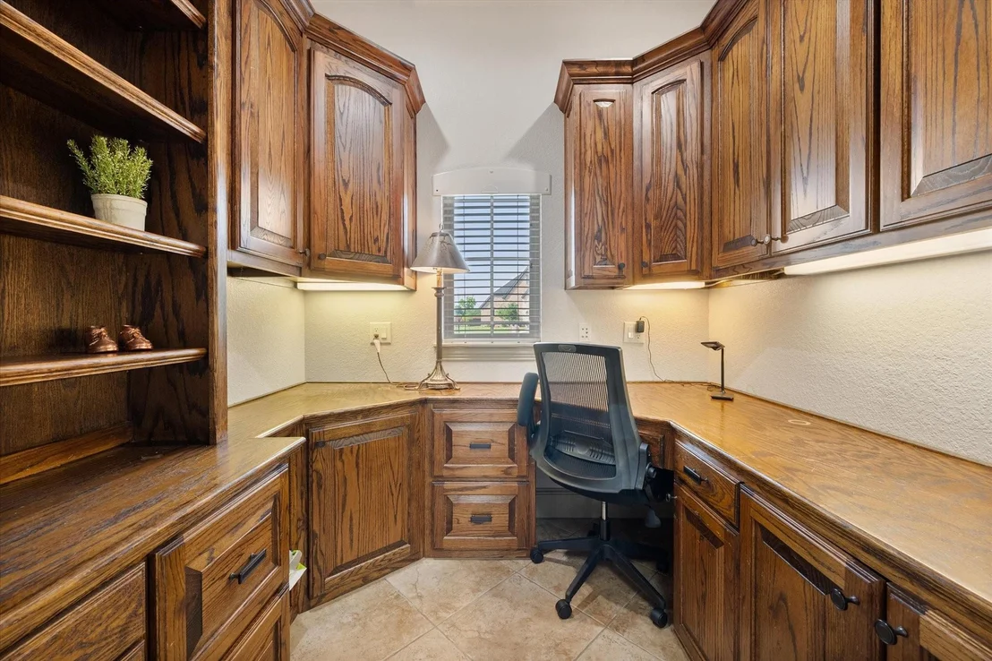 Photo of 103 Oak Grove Lane