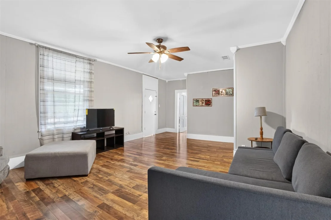 Photo of 102 Poplar Street