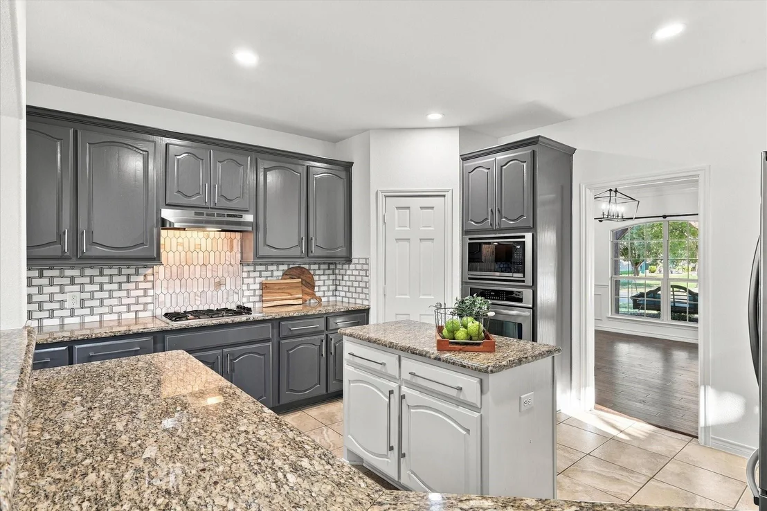 Photo of 1329 Bateman Lane