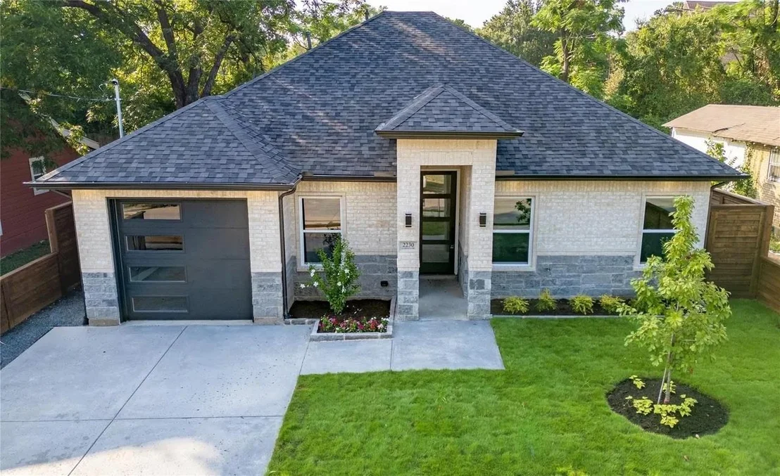 Photo of 2230 Garden Drive
