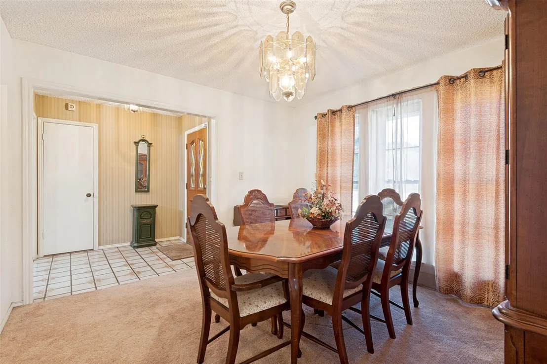 Photo of 508 Estate Lane