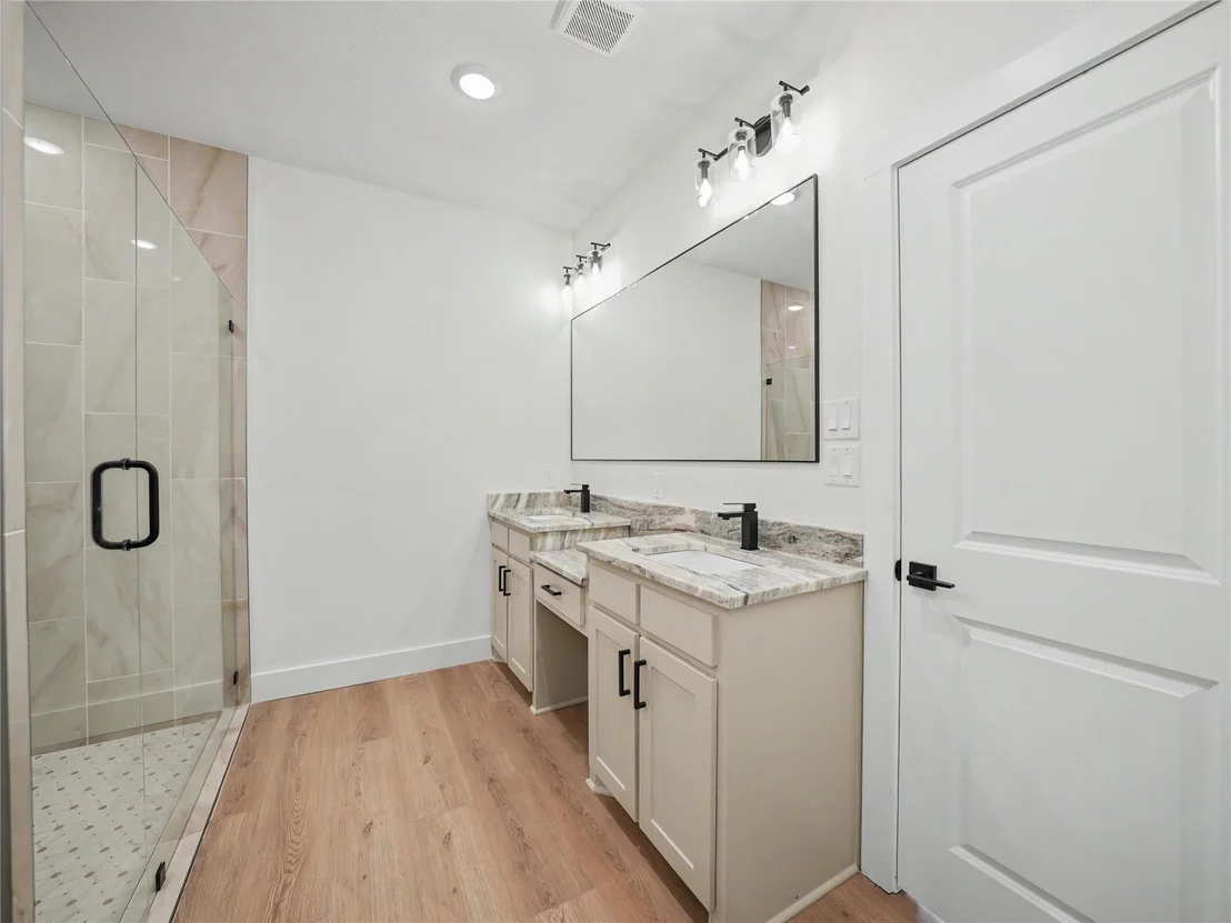 Photo of 115 Dennis Drive