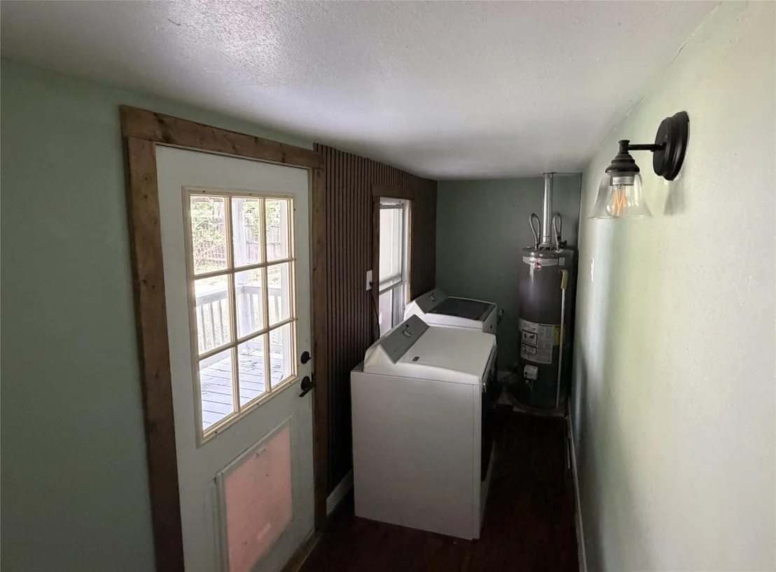 Photo of 267 N Katy Road